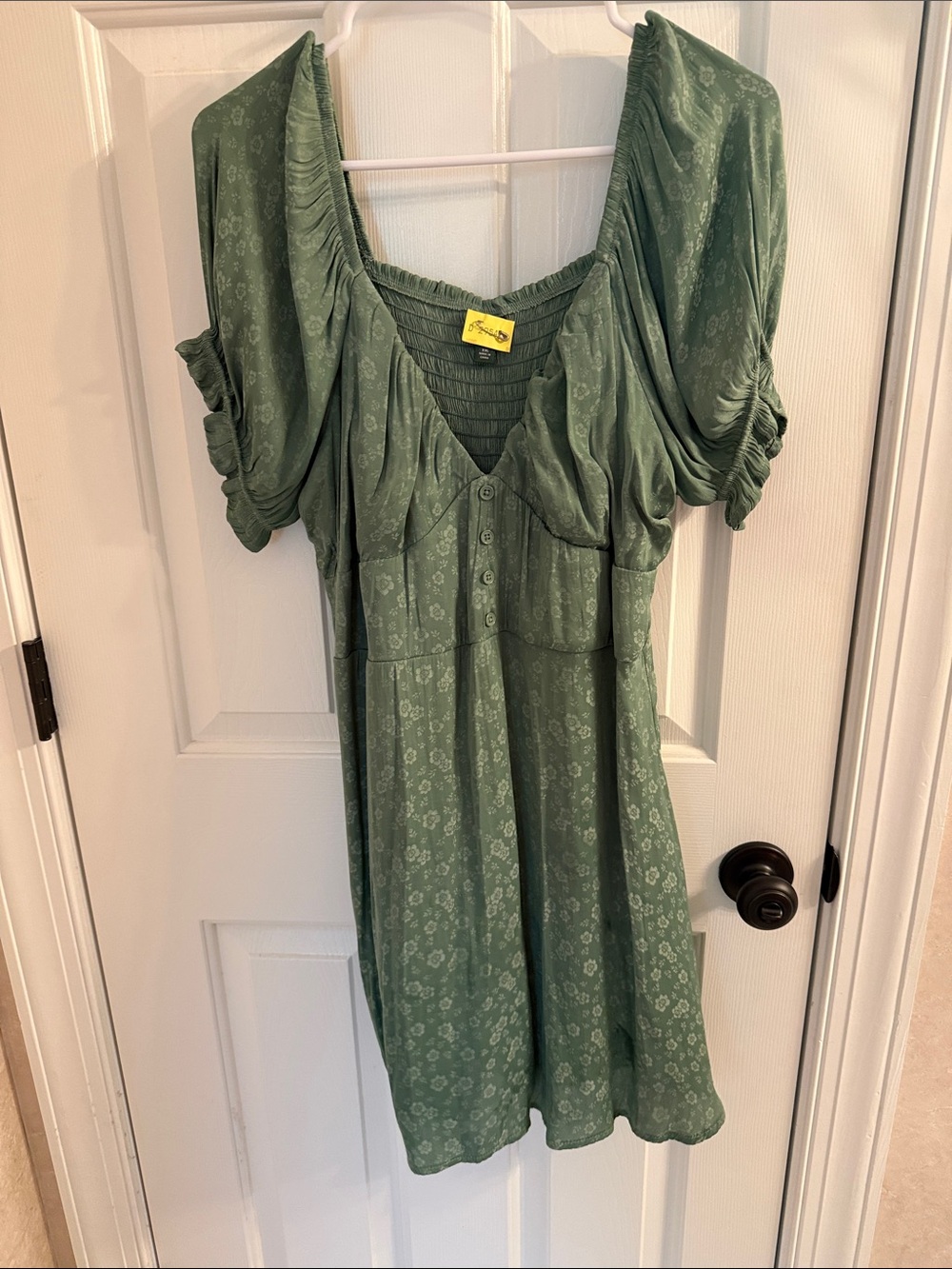 Green Floral Puff Sleeve Dress